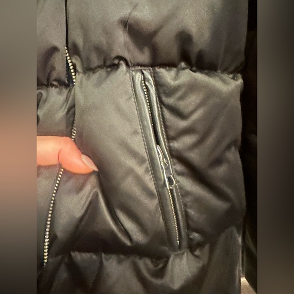 Sandro Paris Marcie black down jacket with fur and leather trim 2 - Picture 8 of 15